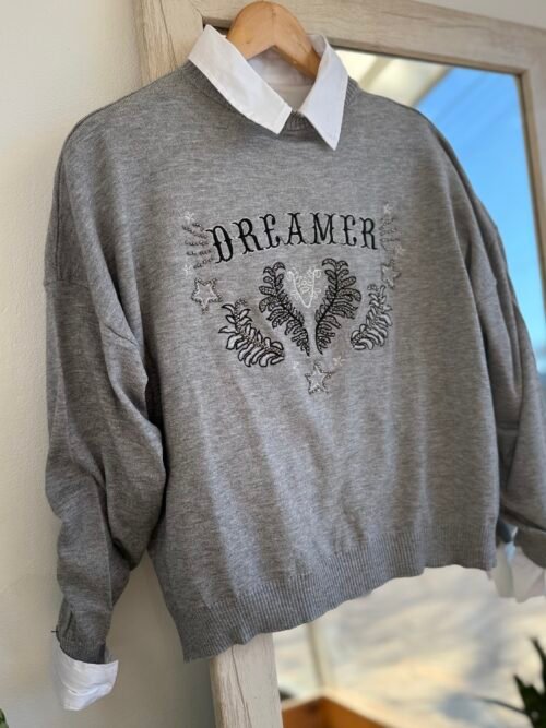 Sweater  dreamer